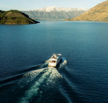 Queenstown Lake Wakatipu Breakfast Cruise - 75 Minutes