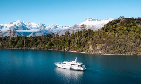Queenstown Lake Wakatipu Breakfast Cruise - 75 Minutes