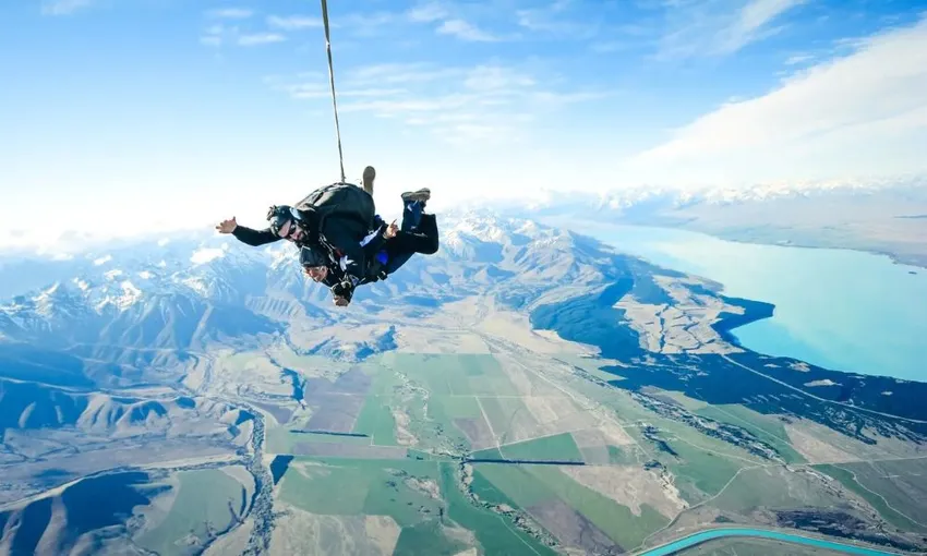 Mt Cook Tandem Skydive at 10,000 Ft - Book Now | Experience Oz