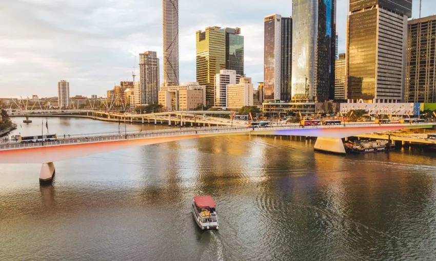 Sunset & City Lights Cruise, 90 Minutes – Brisbane River