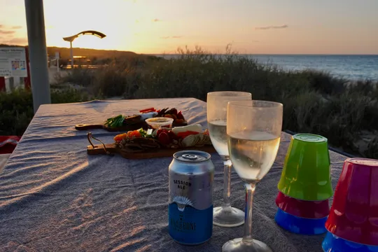 Ningaloo Turtle Watching & Stargazing, 4 Hours – Exmouth