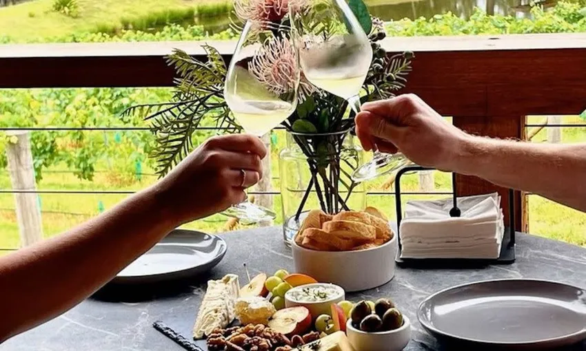 Wine, Chocolate & Charcuterie Tasting - 1 Hour | Experience Oz