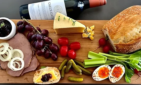 Hunter Valley Wine Tasting & Ploughman’s Lunch - 2 Hours