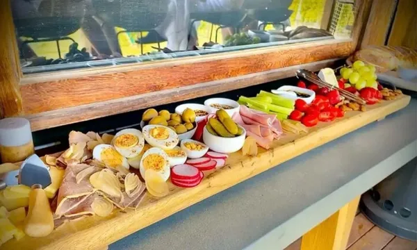 Hunter Valley Wine Tasting & Ploughman’s Lunch - 2 Hours