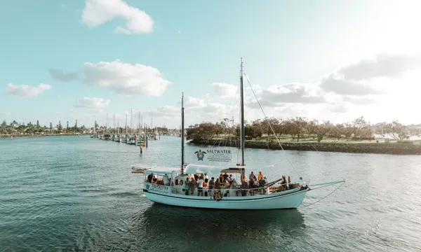 Sunset Cruise with Live Music, 2 Hours - Mooloolaba