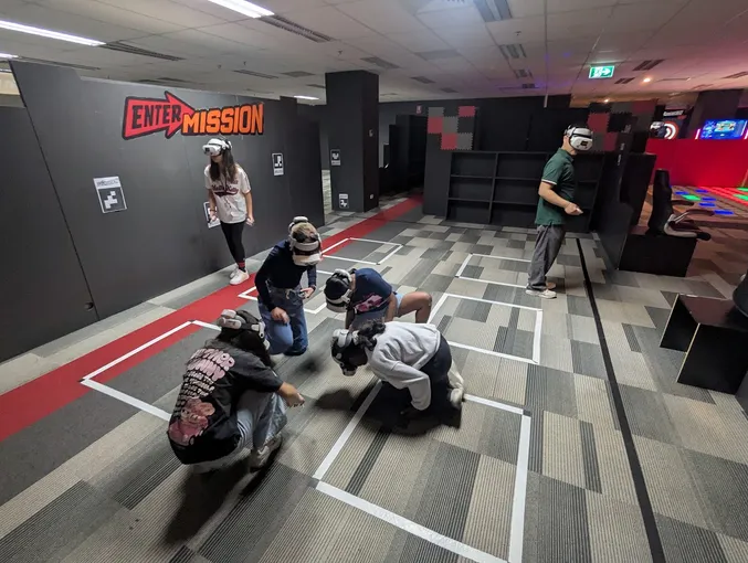 Melbourne Free Roam VR Experience - 30 Minutes | Experience Oz