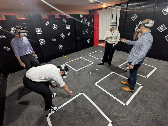 Melbourne Free Roam VR Experience - 30 Minutes | Experience Oz