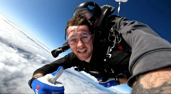Tandem Skydive over the Yarra Valley - 15,000ft