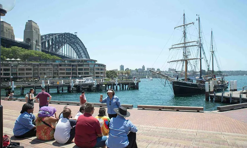 Sydney Aboriginal Heritage Walking Tour - Book Now | Experience Oz