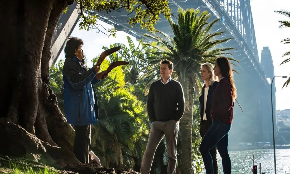 Sydney Aboriginal Heritage Walking Tour - Book Now | Experience Oz-1