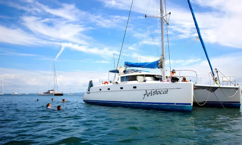 Half Day Moreton Bay Sailing Tour - Book Now | Experience Oz