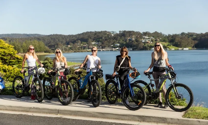 Self Guided E-Bike Tour Pedal to Produce Coastal Trail | Experience Oz