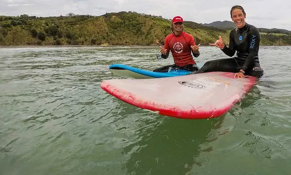 Private Surf Lesson at Ngarunui Beach - 90 Minutes - Raglan