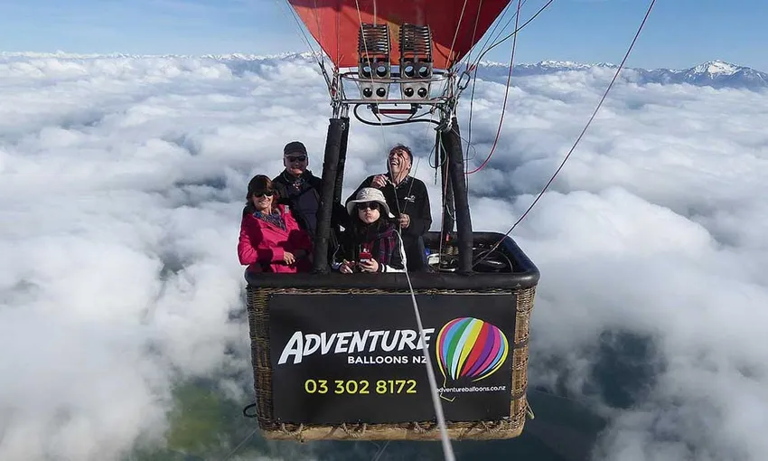 Methven-Mount Hutt Hot Air Balloon Flight | Experience Oz