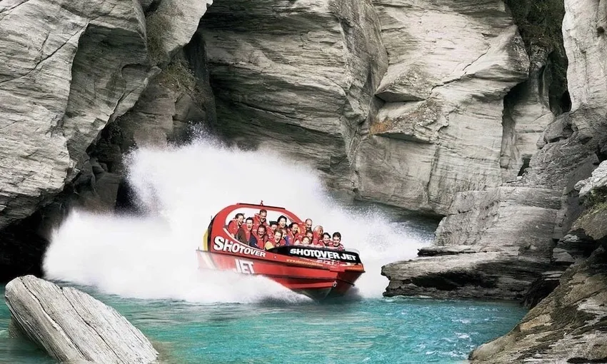 Nomad 4WD Adventure and Shotover Jet Package Tickets | Experience Oz