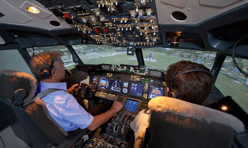 Sydney Boeing 737 Flight Simulator - Book Now | Experience Oz