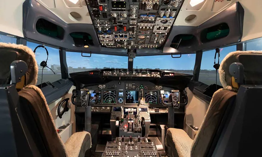 Sydney Boeing 737 Flight Simulator - Book Now | Experience Oz