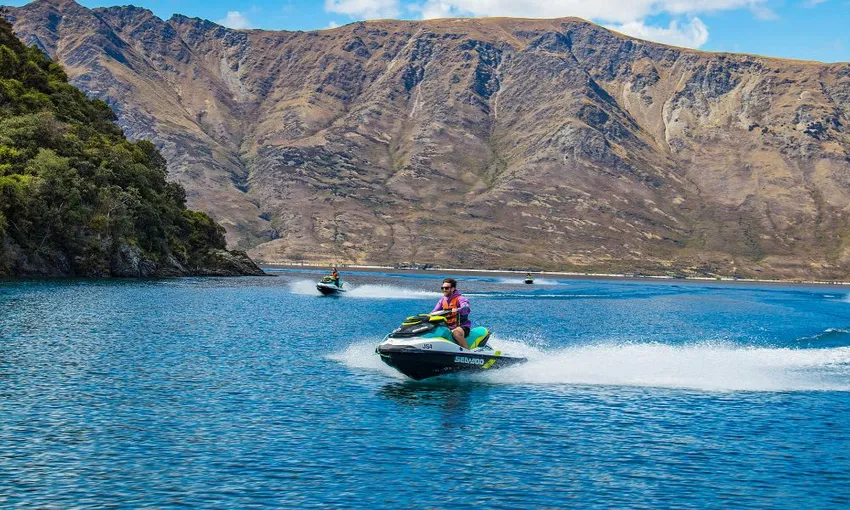 Lake Wanaka Jet Ski Tour - 1 Hour | Experience Oz