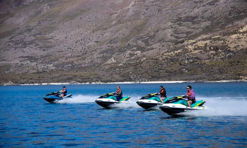 Lake Wanaka Jet Ski Tour - 1 Hour | Experience Oz