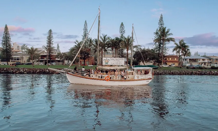 Bushtucker Cruise - 2 hours | Experience Oz