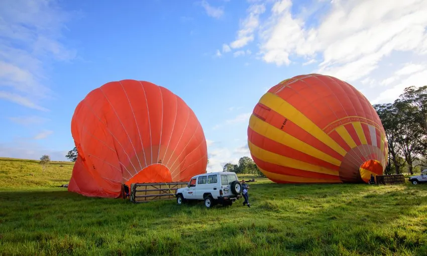 Cairns Classic Hot Air Balloon Flight with Transfers | Experience Oz