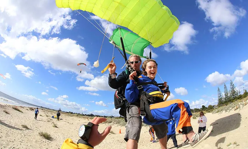 15,000ft Skydive over Rottnest Island with Perth Transfers | Experience Oz