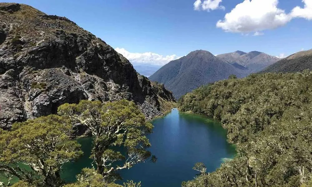 Scenic Te Anau Helicopter Flight - 30 Minutes | Experience Oz-2