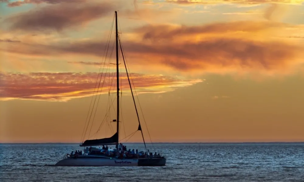 Glenelg Twilight Catamaran Cruise with Beverage - 1.5 Hours | Experience Oz-1
