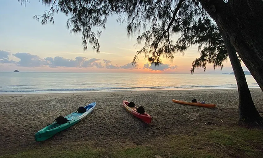 Great Barrier Reef Sunrise Kayak Tour - Book Now | Experience Oz