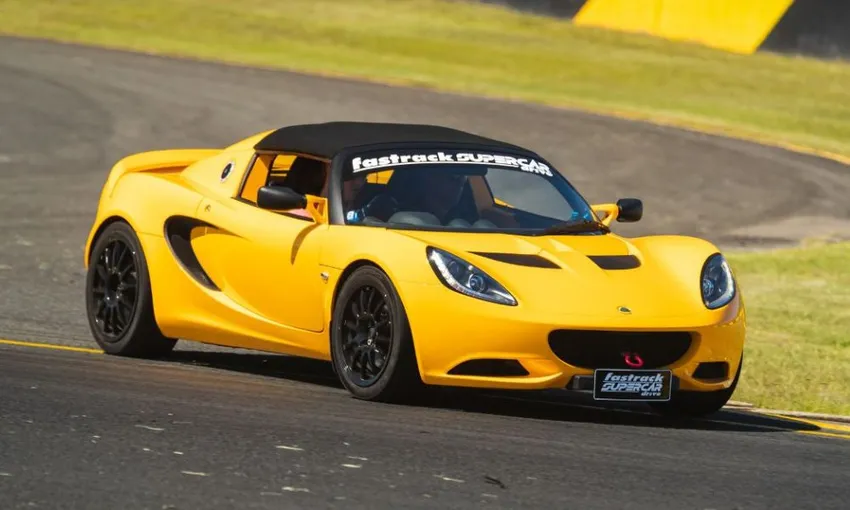 Brittania Lotus Supercar Drive - 6 Laps - Sydney | Experience Oz