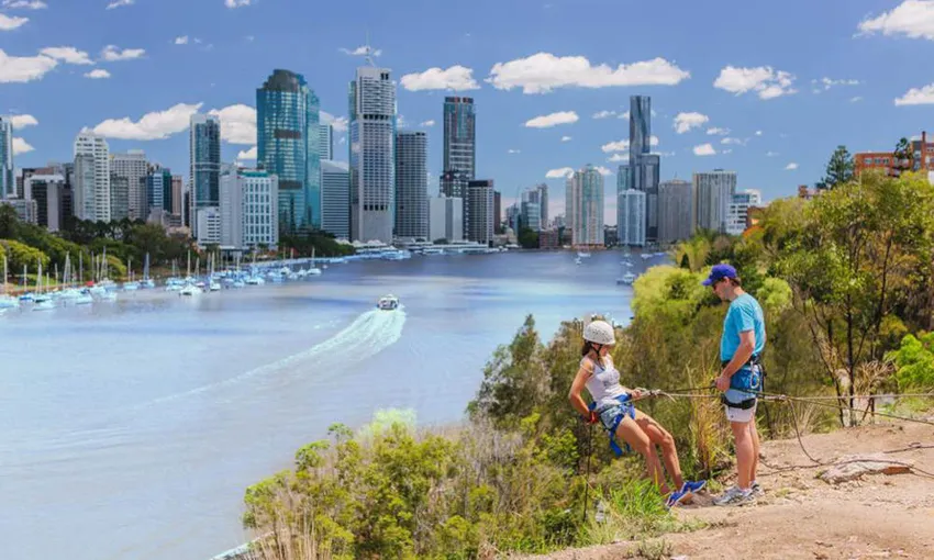 Brisbane Kangaroo Point Cliff Abseil Adventure - Book Now | Experience Oz