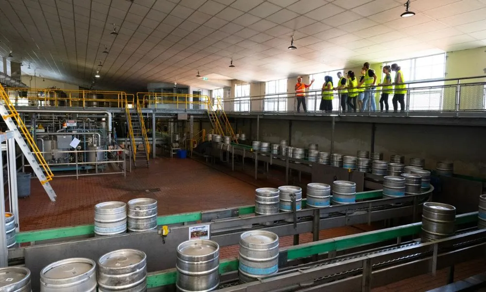 Brewery Tour and Beer Tasting - For 2 | ExperienceOz-4