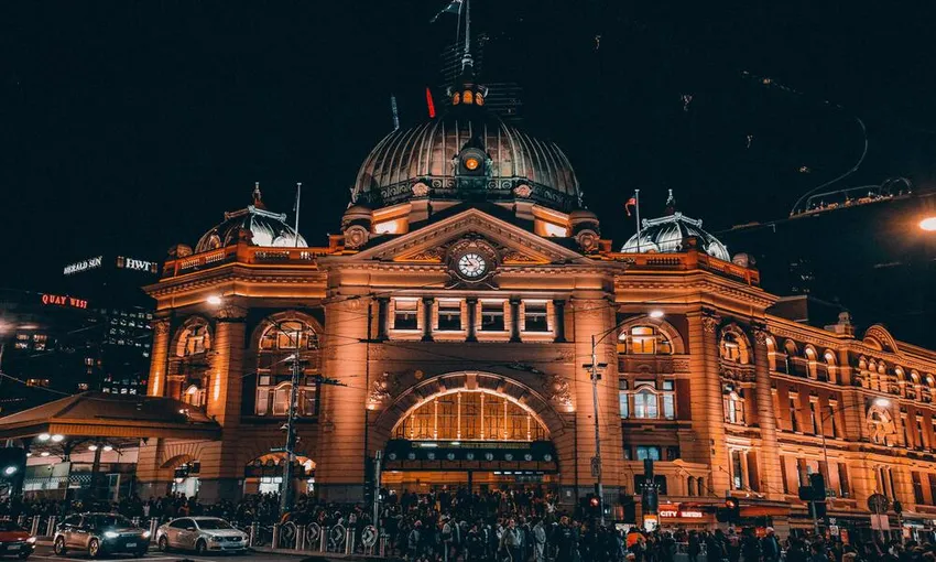 Ghosts, Murder & Mystery & Best Insta Spots Tour - Melbourne | Experience Oz
