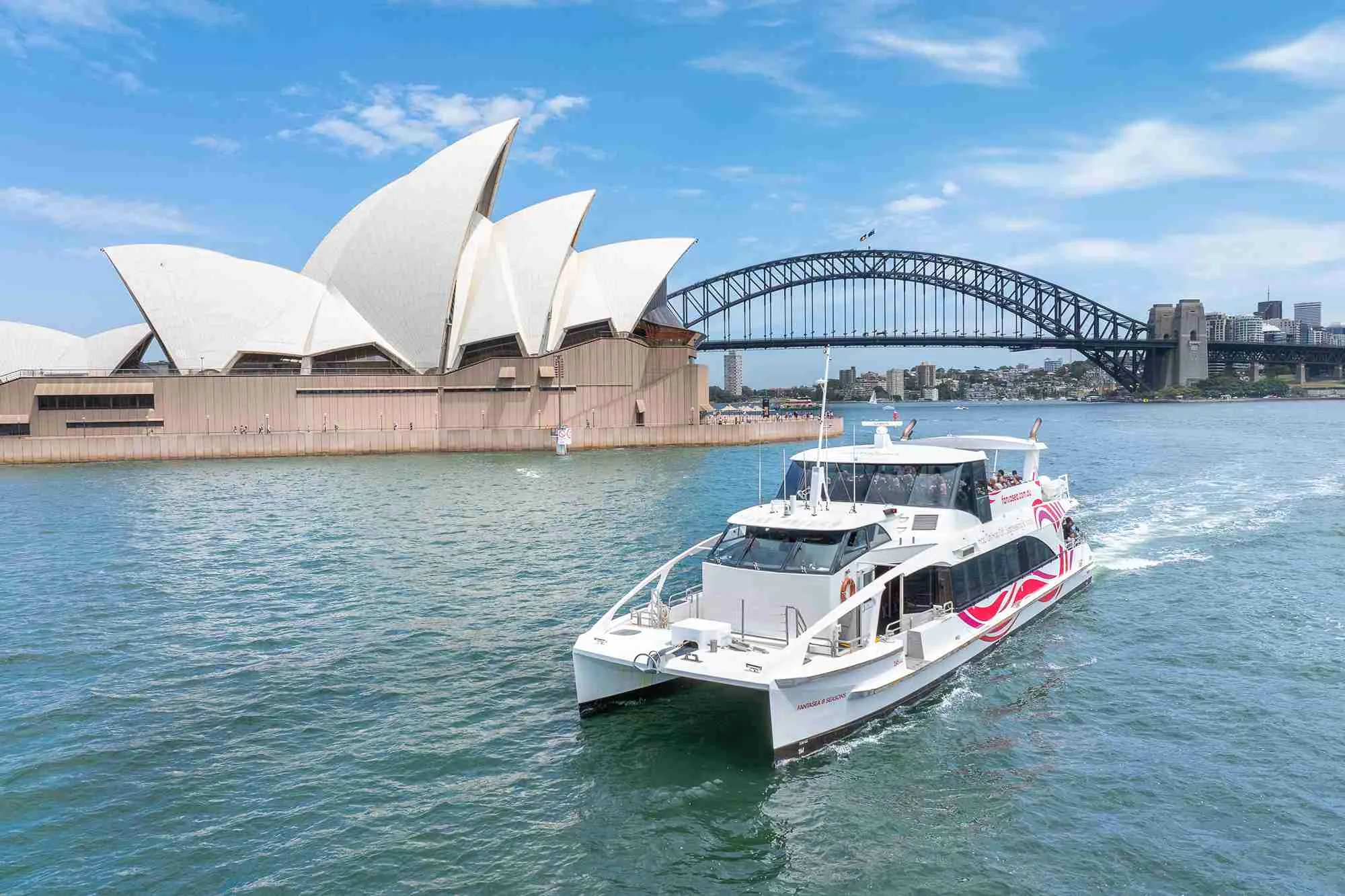 Vivid Sydney Harbour Cruise From Circular Quay | Experience Oz-2