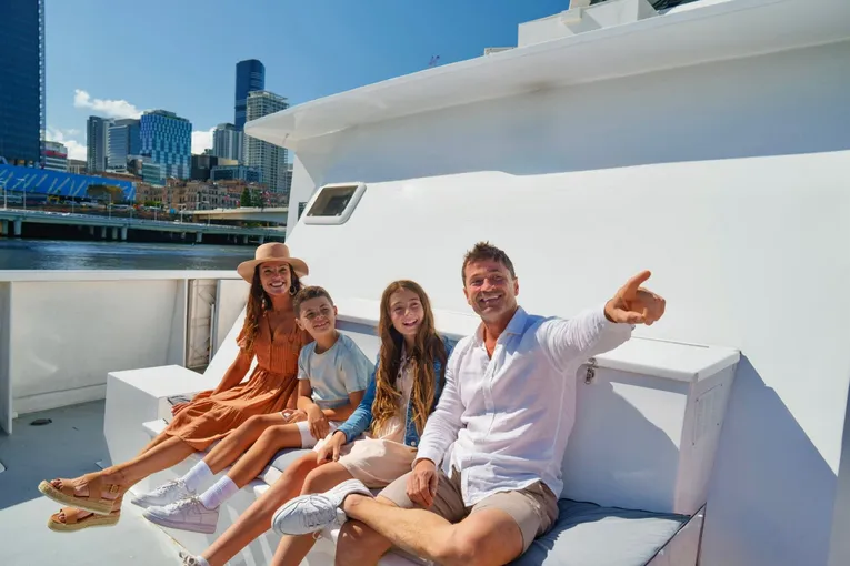 Lone Pine Koala Sanctuary & Cruise Package | Experience Oz