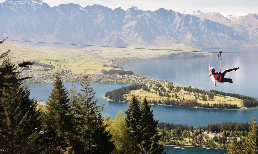 Moa Zipline Adventure Tour Queenstown New Zealand | Experience Oz
