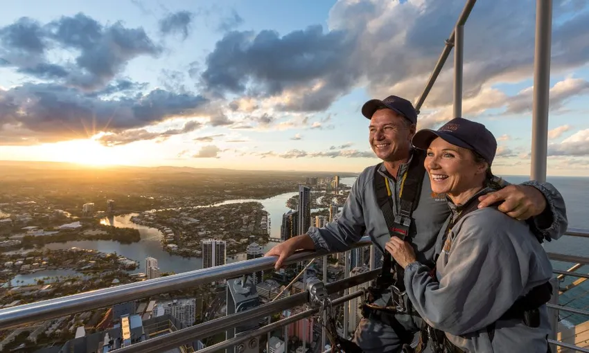 Q1 SkyPoint Climb Twilight Climb Gold Coast | Experience Oz