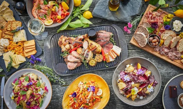 TSS Earnslaw Cruise and Walter Peak Gourmet BBQ Dining