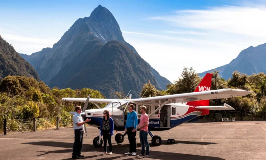 Milford Sound Scenic Flight from Queenstown | Experience Oz