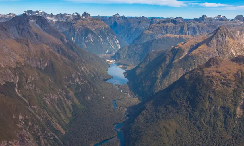 Milford Sound Scenic Flight from Queenstown | Experience Oz