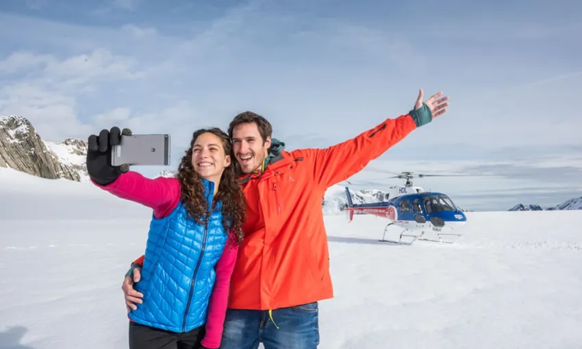 Fox Glacier to Mount Cook Helicopter Flight | Experience Oz
