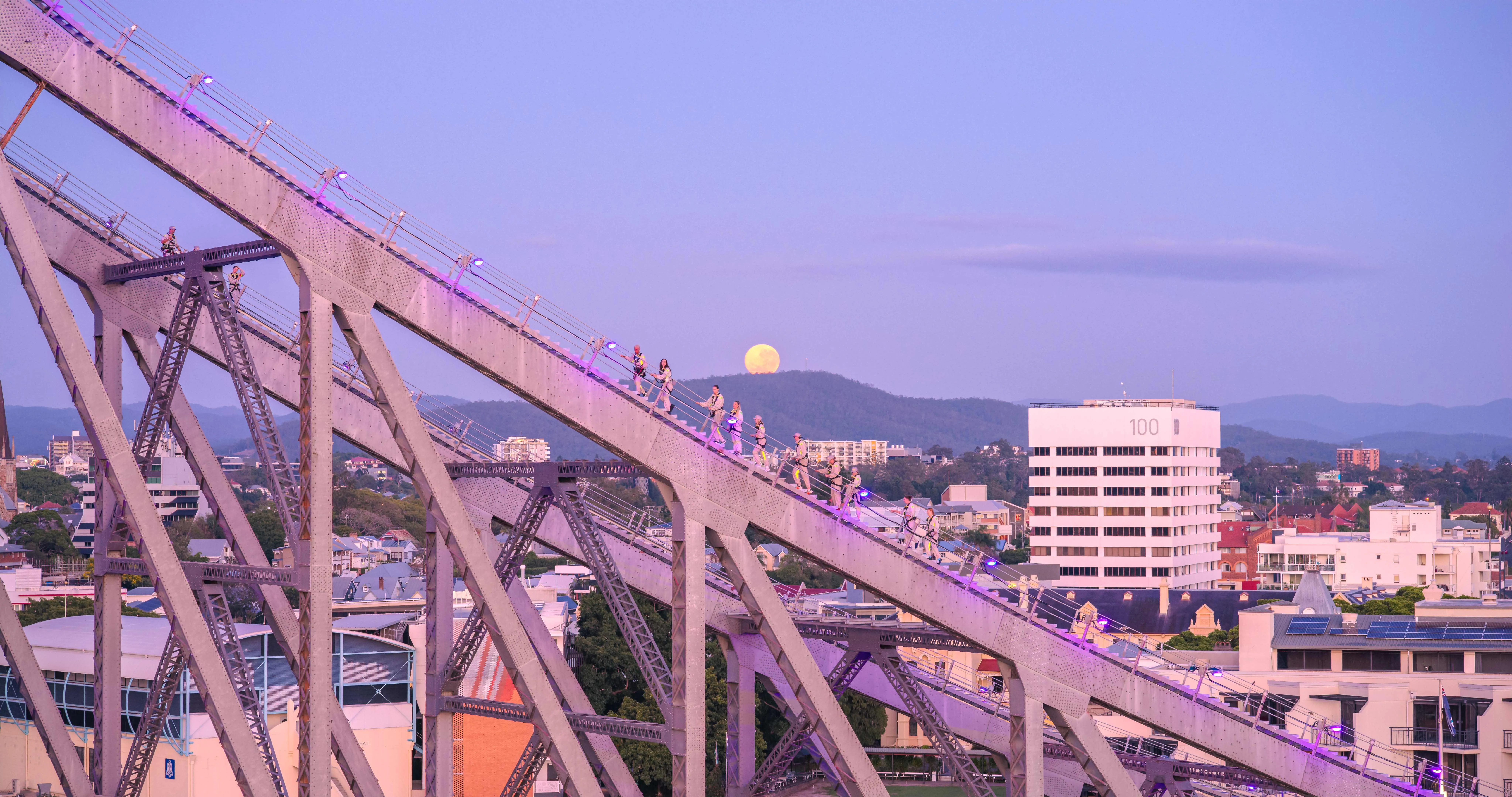 Brisbane Story Bridge Dawn Climb - Book Now | Experience Oz-9