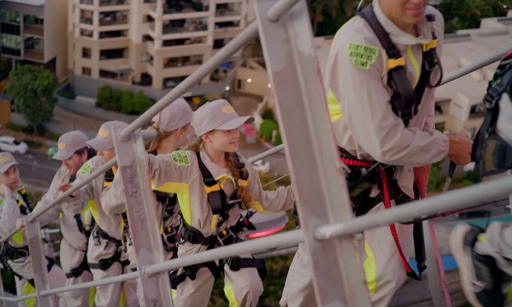 Brisbane Story Bridge Twilight Climb | Experience Oz-5