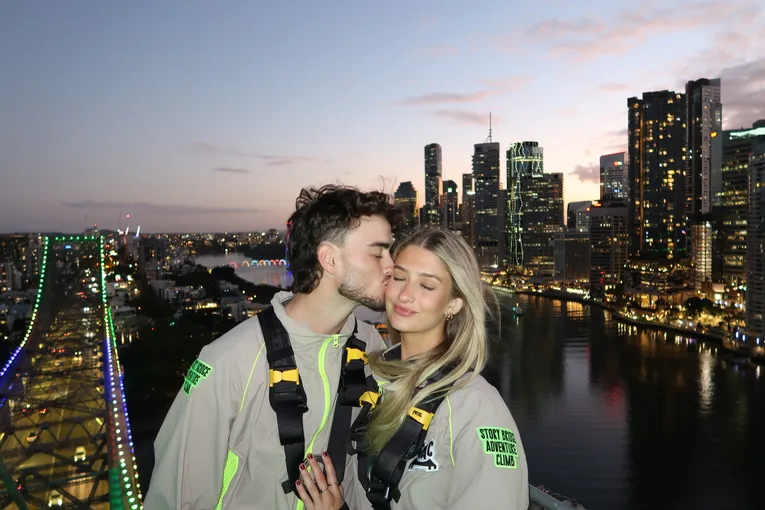 Brisbane Story Bridge Twilight Climb | Experience Oz