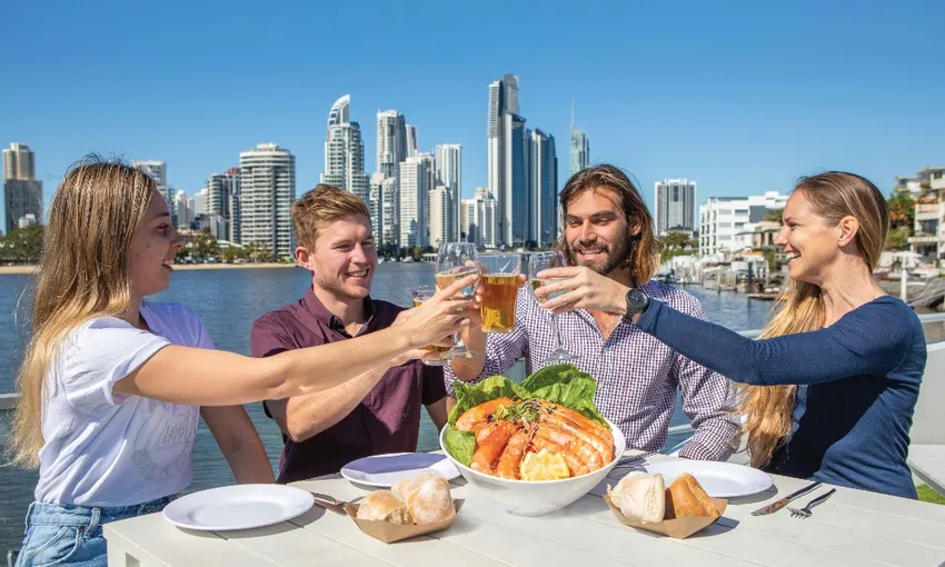Gold Coast Sightseeing Lunch Cruise | Experience Oz