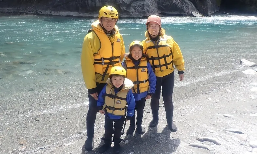 Family White Water Rafting Adventure in Queenstown | Experience Oz