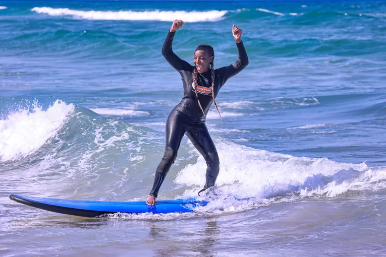 2-Hour Surf Experience on the Gold Coast | Experience Oz