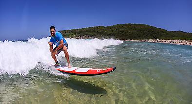 Learn to Surf Port Stephens