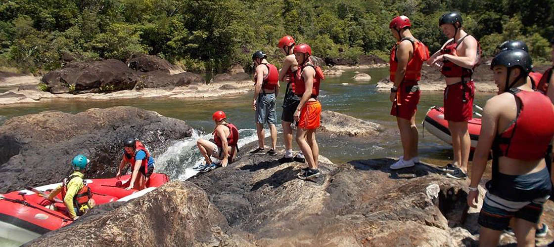 white water rafting mission beach rocks