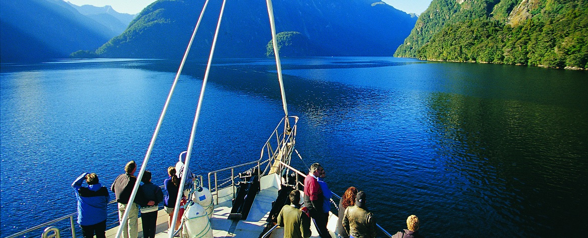 doubtful sound overnight cruise